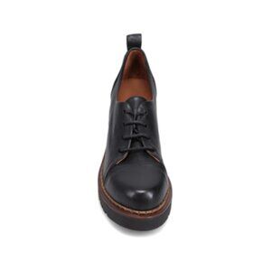 Bueno Black Leather Women's Flats